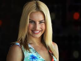 Lauren Eagle's Instagram, Twitter & Facebook