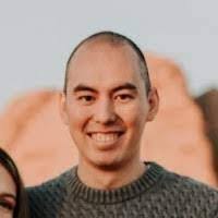 Sean Kinahan's Instagram, Twitter & Facebook