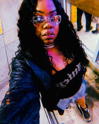 Jana Keys's Instagram, Twitter & Facebook