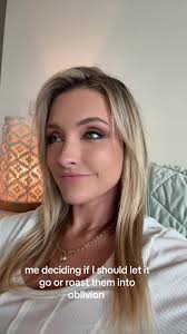 Lindsey Wright (@_lindseywright)’s videos with original sound