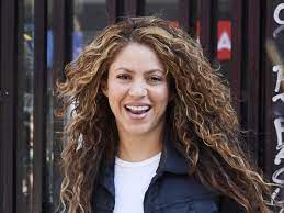 Shakira isabel mebarak ripoll (/ʃəˈkɪərə/; Ancient Philosophy Course Shakira Now An Ancient Philosophy Graduate Flaunts Certificate During Lockdown The Economic Times