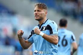 Anche la lazio ha celebrato il suo numero 17 con un post pubblicato sui suoi canali social: Ciro Immobile Dona All Asta La Maglia Della Coppa Italia Per Beneficienza