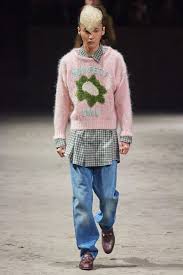 Gucci Trikotazh Moda Muzhskoj Trikotazh Modnye Vyazanye Veshi Кутюрье представляют свои футуристичные коллекции, которые зададут тренды будущих сезонов. pinterest