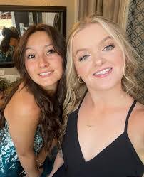 Autumn Lambert's Instagram, Twitter & Facebook