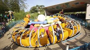 Slinky Dog Zigzag Spin Disneyland Paris Attractions Disneyland Paris Rides Disneyland Paris Attractions Disneyland Paris