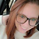 Amber Layman's Instagram, Twitter & Facebook