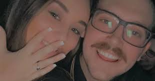 Heartwarming moment couple get engaged at The 1975 concert in Manchester