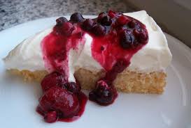 Sonntagskuchen Schmandtorte Mit Roter Grutze Einfache Torten Schmandtorte Sonntagskuchen Kuchen Und Torten