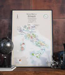 La Production De Vin S Etend Sur Les 20 Regions D Italie Sans Exception Des Sols Argileux De La Vallee D Aoste Jusqu Aux Terres V Carte Des Vins Carte Italie