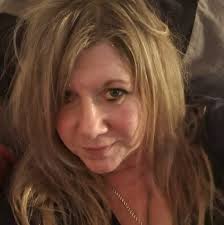 I am looking for a cleaner in Pulborough to clean my house once every 2  weeks if you are interested please message me. Thank you.