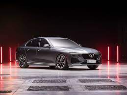 Màn cha tấn vinfast lux a2.0 của các chú gấu nga, hãy xem cách mà người nga. Autos Aus Vietnam Vinfast Zeigt Erste Modelle Auto Motor At
