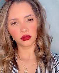 Alexis Ewing's Instagram, Twitter & Facebook