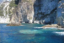 Infatti chi decide di trascorrere una vacanza a ponza potrà scegliere tra numerose soluzioni di intrattenimento. Agenzia Magi Ponza Affitto Case Vacanze