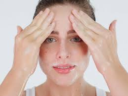 Quy trình tẩy tế bào chết đúng cách cho từng loại da