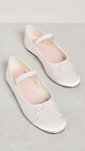 How To Shrink Shoes: 9 Steps (With Pictures) - Wikihow