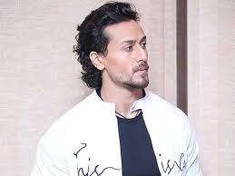 Tiger Shroff S Hairstyle 5 Tiger Shroff Haircuts Bblunt Tiger shroff is one of the most loved in the youth generation of bollywood actors. tiger shroff haircuts