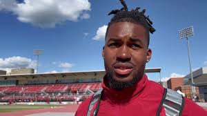 Rojé Stona breaks his UA discus record, betters World Championships  standard