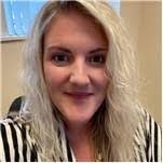 Stephanie Lafollette's Instagram, Twitter & Facebook