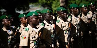 Mali is a landlocked country in the sahel , bordered by algeria , niger , burkina faso , cote d'ivoire , guinea , senegal , and mauritania. Die Bundeswehr Ausbildung In Mali Auf Verlorenem Posten Taz De