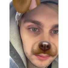 Elsie Suárez 🌙 (@elsi_sp18)