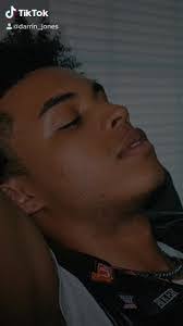 Kelan Jones's Instagram, Twitter & Facebook