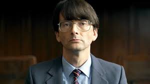 Dokumentation über den serienkiller dennis nilsen, die mit hilfe von aus dessen gefängniszelle geborgenen in dem film soll nun gezeigt werden, wie es zu dieser mordserie kommen konnte. Bbc Radio 4 Front Row David Tennant On Playing Dennis Nilsen Bbc National Short Story Award Shortlist Announced The Painted Bird Reviewed