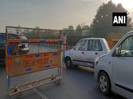 With mha permitting movement in areas other than containment zones, delhi, kolkata, bengaluru open public transport with conditions. Delhi Lockdown First Day Few Vehicles On Roads Borders Sealed