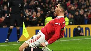 Denis law y roy keane van a ver el encuentro de hoy desde old trafford. Al United Le Queda Cristiano As Com