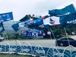 Bertitik merupakan acara kebudayaan yang menggunakan alat musik tradisional suku kaum bajau. Kota Pertahanan Atas Bukit Di Sabah My News Online