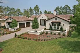 These range from a coarse plaster or cement used chiefly for covering rough exterior surface of walls in imitation of stone, to a fine plaster, especially one composed of gypsum and. Stucco Courtyard Half Wall Houzz