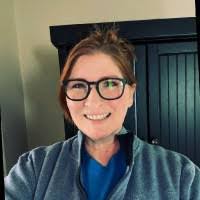 Pamela Echols's Instagram, Twitter & Facebook