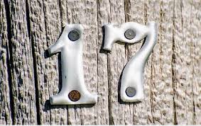 L'ora dello specchio delle 17:17 porta un messaggio molto forte, quello della fiducia, del rispetto e della il modo migliore per capire il significato delle variazioni di tempo e di sequenza del 17:17 è attraverso i numeri angelici. Sognare Numero Diciassette Simbolismo E Significato Del 17 Nei Sogni Guida Sogni