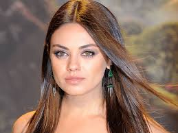 Mila kunis was born milena markovna kunis (ukrainian: Geht S Noch Mila Kunis Zahlt 15 000 Fur Diamanten Gesichtspeeling