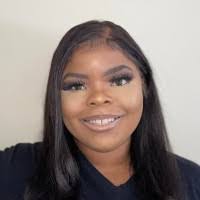 Brittney Robinson's Instagram, Twitter & Facebook