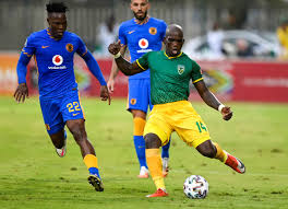 Currently, kaizer chiefs rank 11th, while lamontville golden arrows hold 3rd position. Castro Breaks Duck For Chiefs Strikers In A Four Goal Thriller Against Arrows Citypress