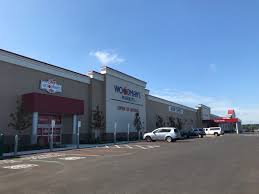 Moran The New Woodman S In Lakemoor Isn T Exactly As Large As The Village Itself But It Is Close Chicago Tribune