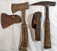 It has a pretty steep learning curve, but with a few good tips and some practice, you'll be carving your own spoons in no time. Pin By Dustin Shamhart On Tools In 2021 Hammer Tool Leather Sheath Leather Tooling