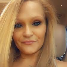 April Dysart's Instagram, Twitter & Facebook