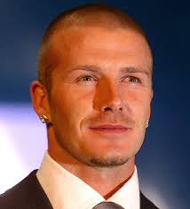 David beckham seitenscheitel stylen so gehts asklubocom. So Sieht Die David Beckham Frisur Im Laufe Der Jahre Aus