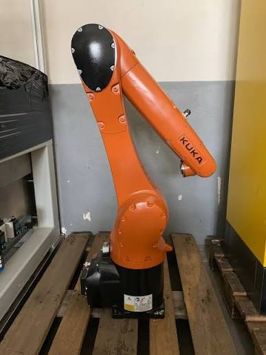 KR 10 R1100 sixx — image 3