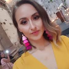 Nancy Marquina's Instagram, Twitter & Facebook