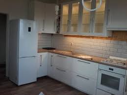 Kuchyne Ikea Savedal Mate Ji Nekdo Doma Ku Ikea Kitchen Kitchen Kitchen Cabinets
