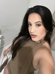 Danielle Guerra (@daniielleguerra) • Instagram photos and videos