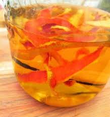 Le Shrubb Liqueur D Orange Je Cuisine Creole Recette Liqueur Recettes De Boissons Cuisine Creole