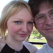 Why is the Rheem power vent gas water heater not showing a status light?