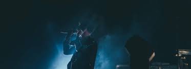 E5 buonasera, signore e signori, fuori gli attori. Ubersetzung Was Bedeutet Der Songtext Zu Purple Rain Von Prince Auf Deutsch Songtexte Com