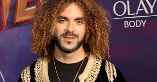 Director Adil El Arbi Mourns 'Batgirl' with Behind-the-Scenes Michael  Keaton Photo, Kevin Feige Email