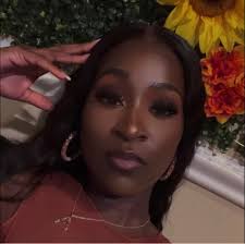 Wen losing yo money & tryna fight everybody at da dice game was a  person😂😂😂