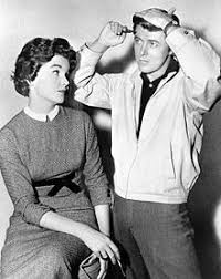 Edd Bynes And Connie Stevens - Kookie Kookie Lend Me Your Comb) - Youtube