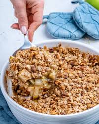 Easy Oatmeal Apple Crumble Recipe In 2020 Apple Crumble Easy Apple Crisp Recipe Healthy Apple Crumble